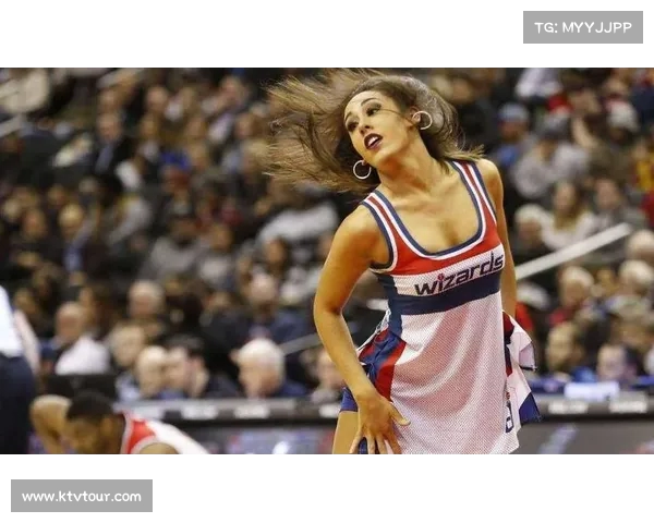 NBA啦啦队魅力全解析 从热舞到竞技场背后的光辉与汗水 NBA啦啦队魅力全解析 从热舞到竞技场背后的光辉与汗水